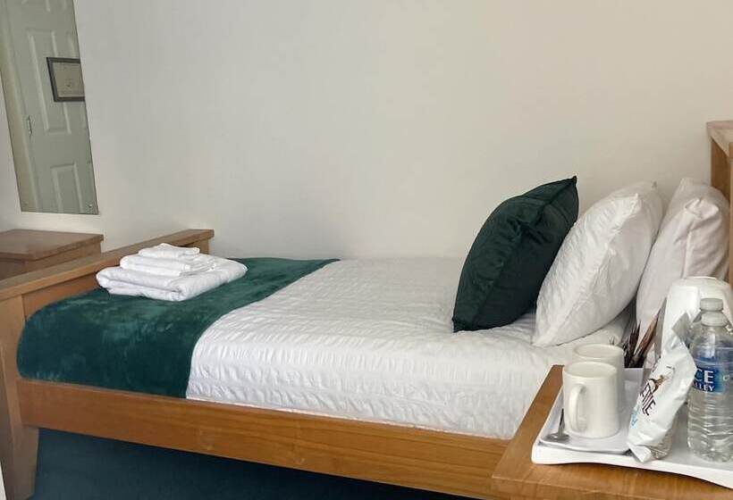 호텔 Queens Head Inn