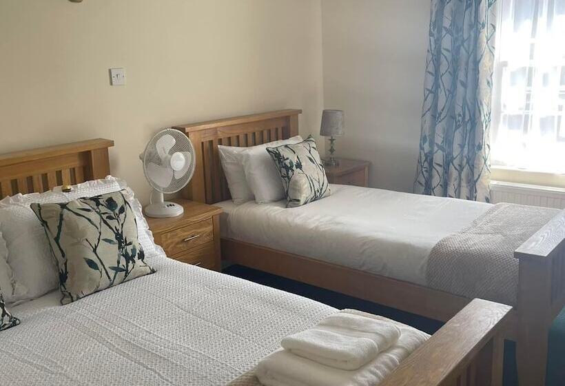 호텔 Queens Head Inn