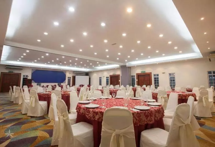 Отель Seri Malaysia Johor Bahru