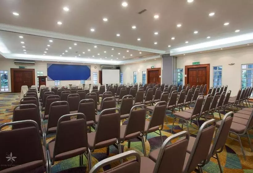 Отель Seri Malaysia Johor Bahru