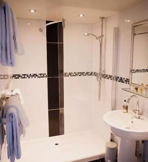 ホテル The Cricketers Arms