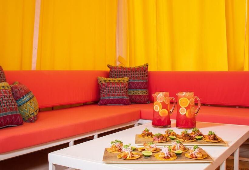 Otel The Saguaro Palm Springs