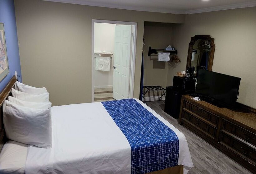 فندق Travelodge By Wyndham Clearlake