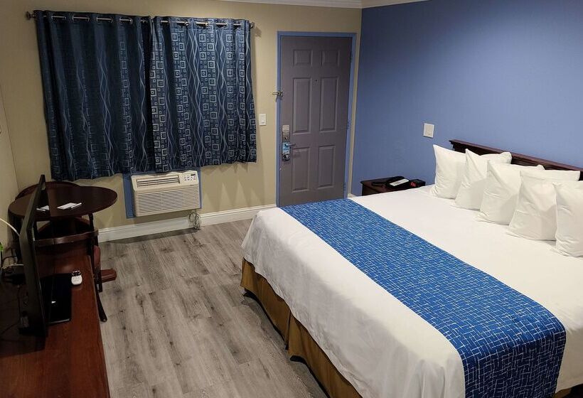 فندق Travelodge By Wyndham Clearlake