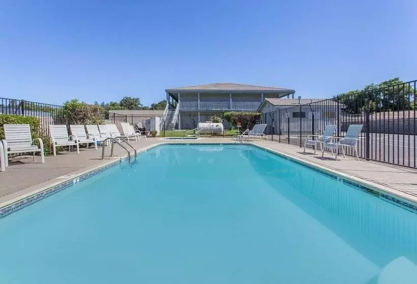 酒店 Travelodge By Wyndham Clearlake