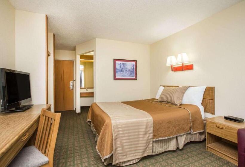 酒店 Travelodge By Wyndham Perry National Fairgrounds Area I 75