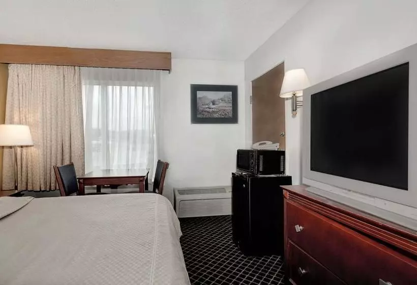 酒店 Travelodge By Wyndham Pelham Birmingham