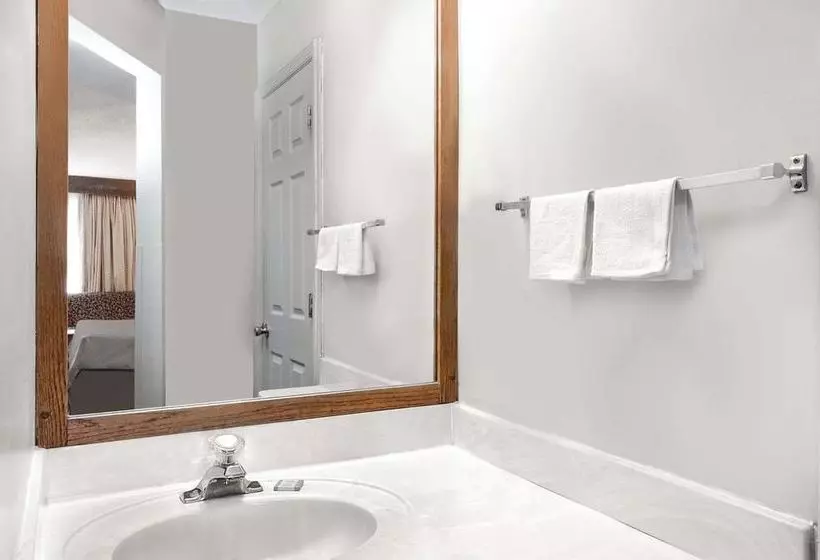 酒店 Travelodge By Wyndham Pelham Birmingham