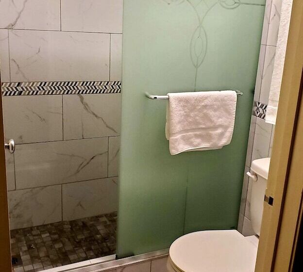 בית מלון כפרי Triplodge Of Santa Clarita