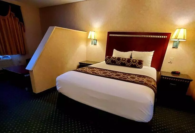 酒店 Triplodge Of Santa Clarita