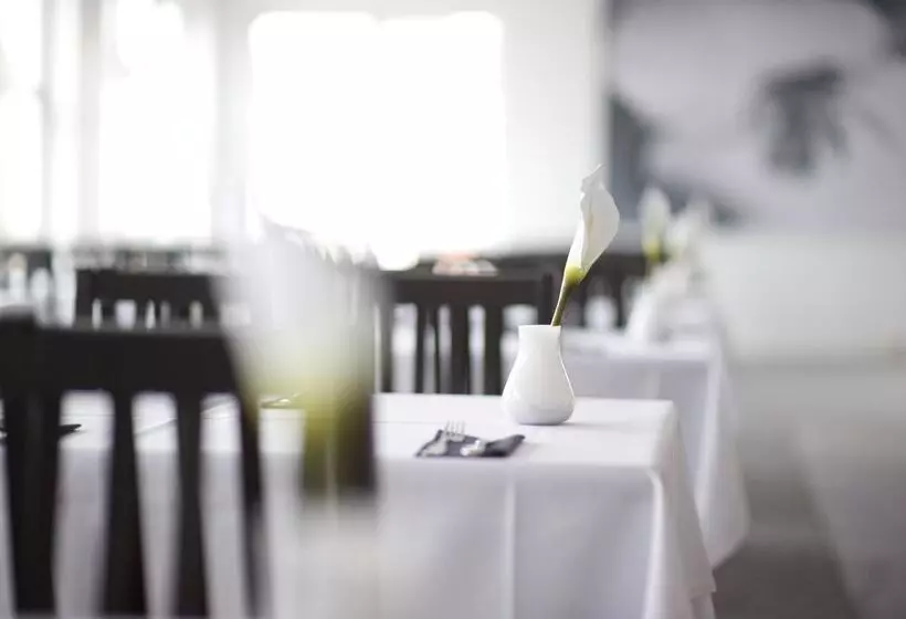 Отель Good Morning + Bad Oldesloe