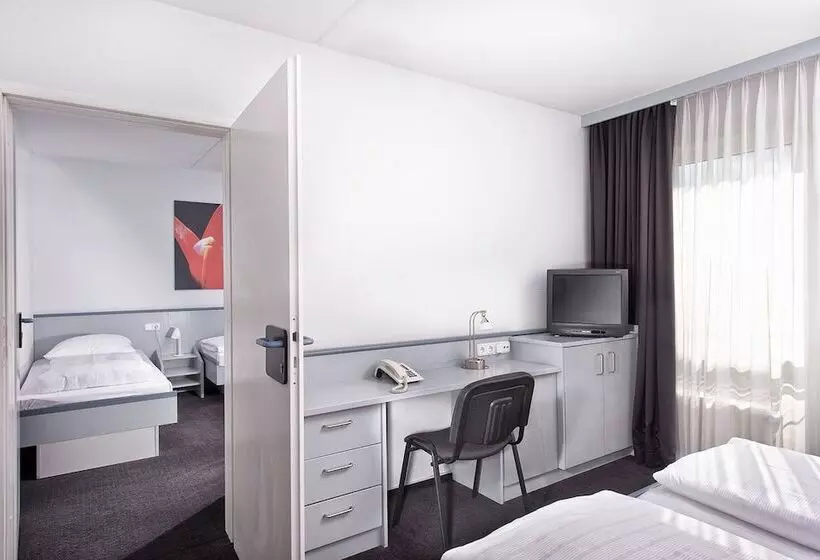 Отель Good Morning + Bad Oldesloe