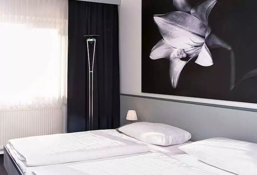 Отель Good Morning + Bad Oldesloe