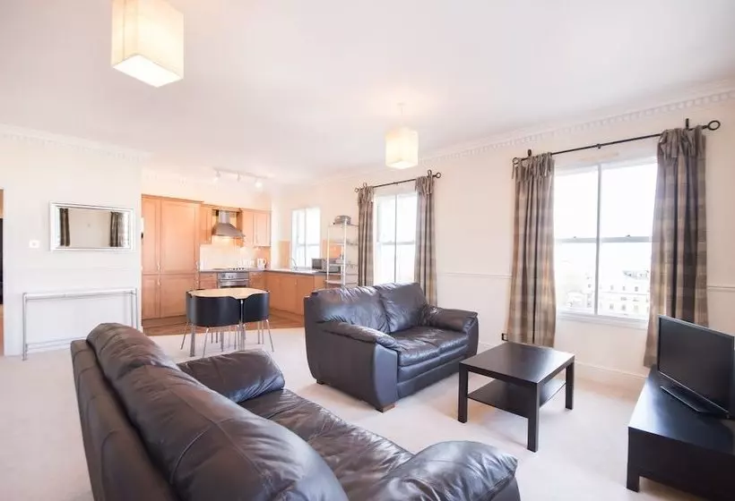 Town Or Country  Imperial Apartments