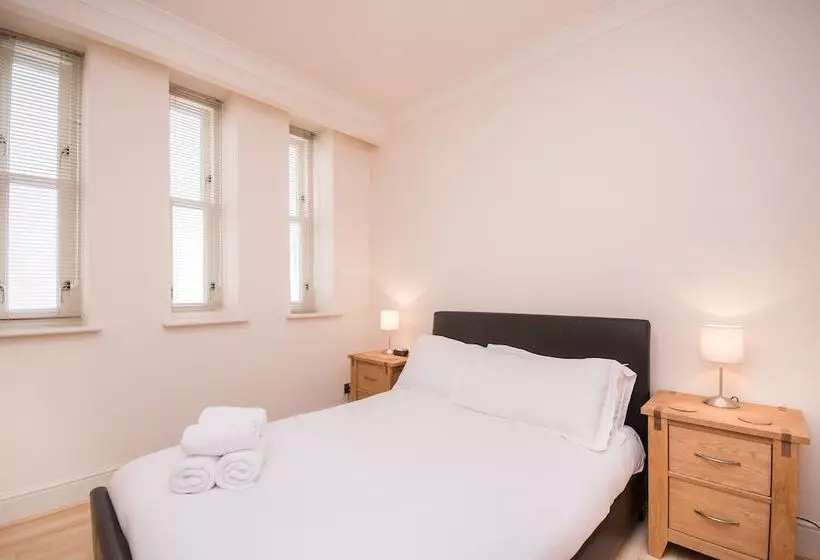 Town Or Country  Imperial Apartments