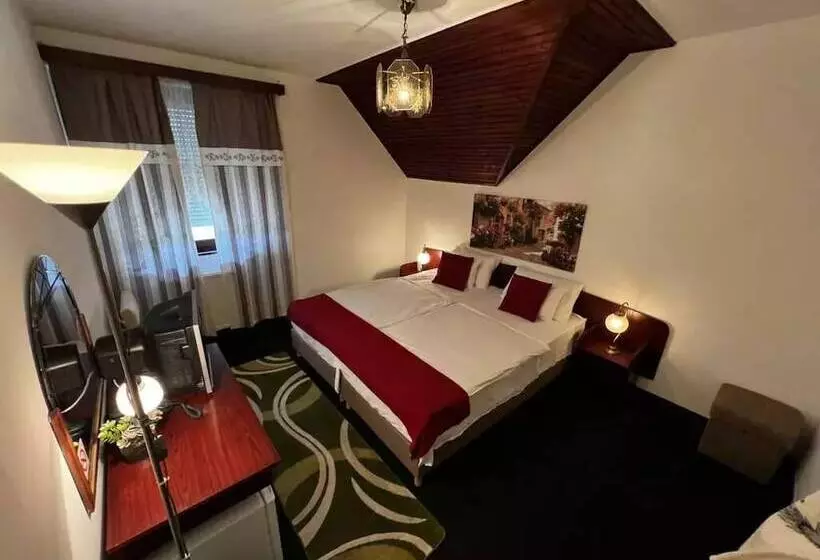 فندق Bagoly Fogado