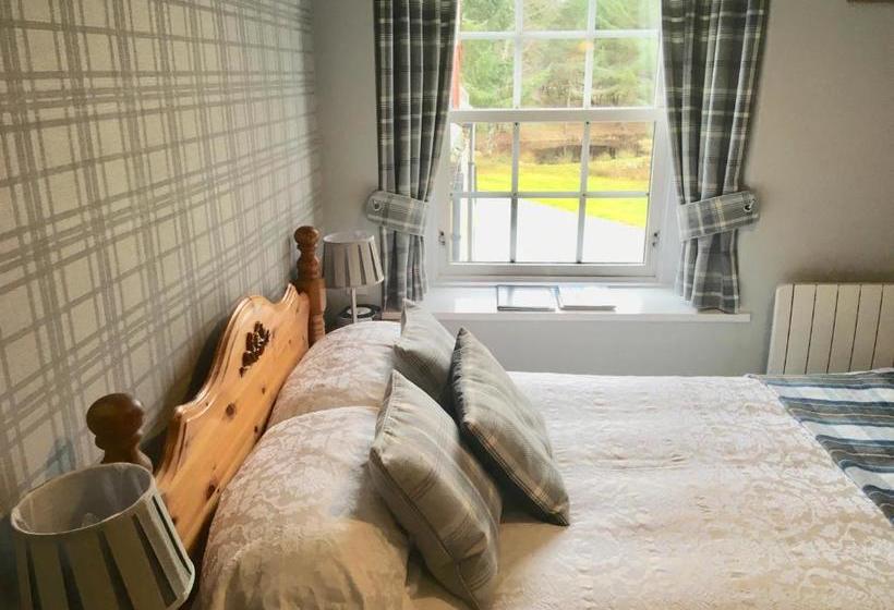 בית מלון כפרי Fairwinds