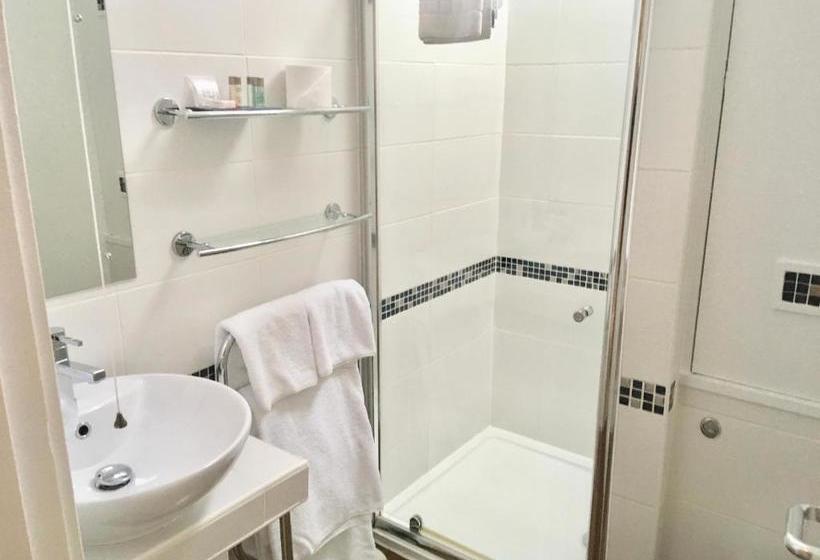 בית מלון כפרי Fairwinds