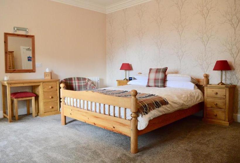 בית מלון כפרי Fairwinds