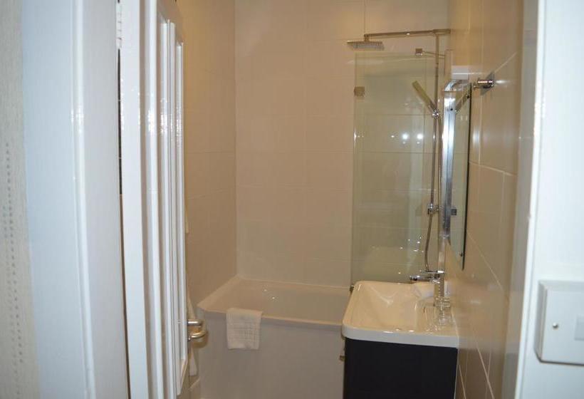 בית מלון כפרי Fairwinds