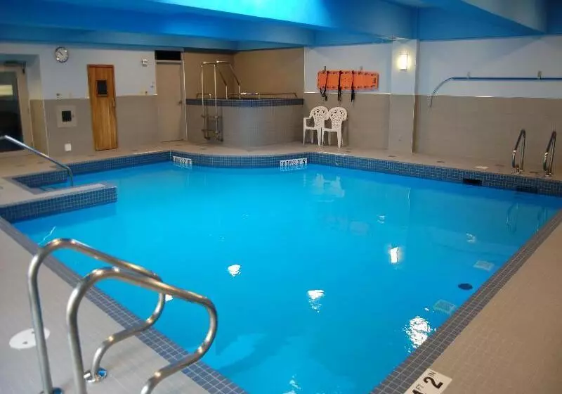 호텔 Holiday Inn Montreal Centre Ville Downtown, An Ihg