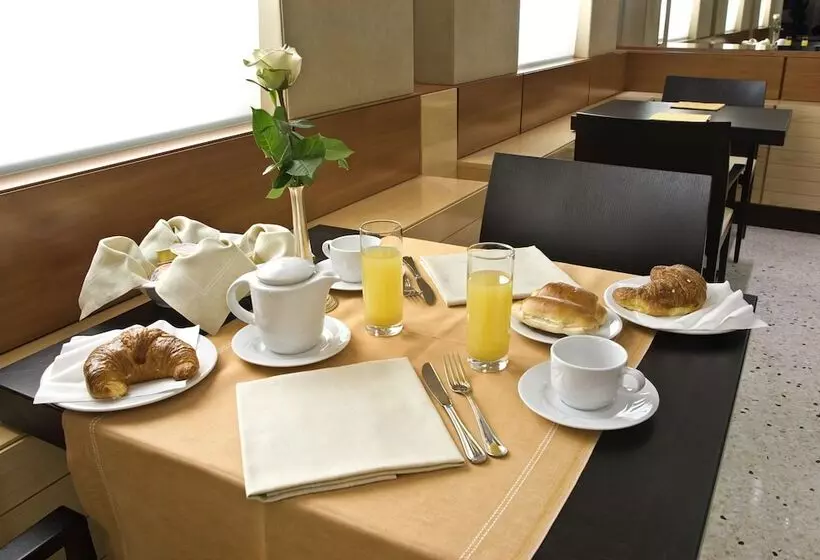 בית מלון כפרי Memphis