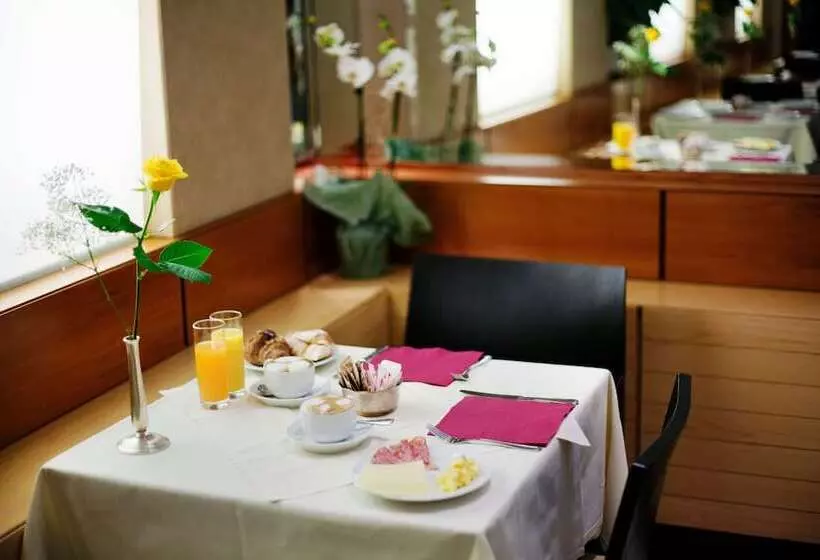 בית מלון כפרי Memphis