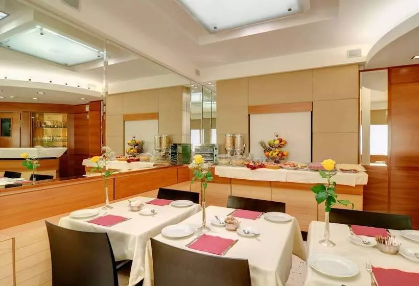 בית מלון כפרי Memphis