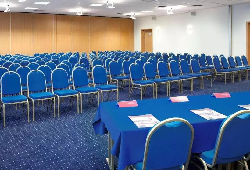 Отель Mercure Opole