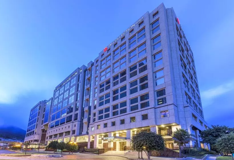 ホテル NH Collection Bogotá Royal Teleport