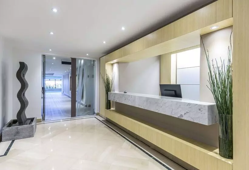 ホテル NH Collection Bogotá Royal Teleport