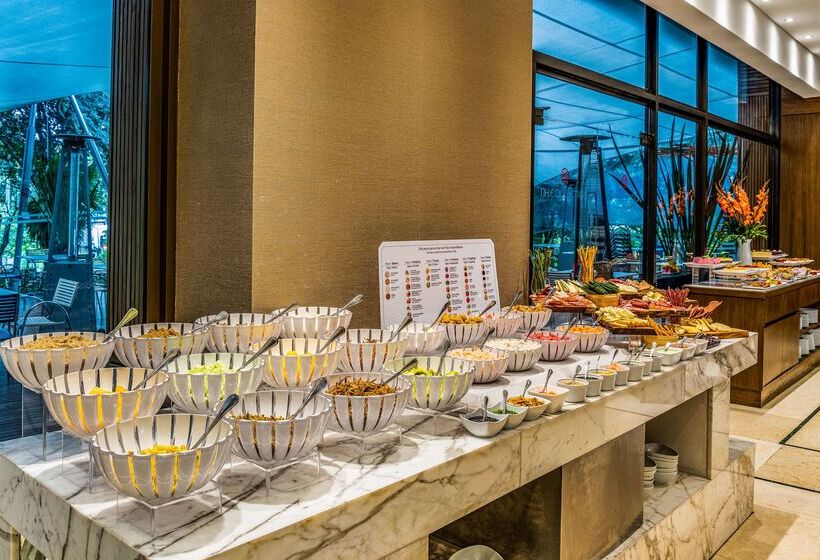 هتل NH Collection Bogotá Royal Teleport