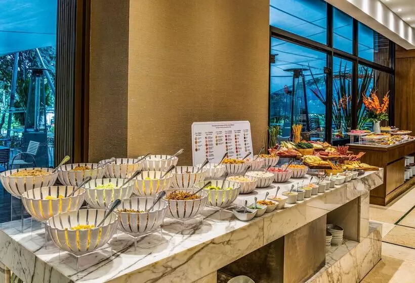 ホテル NH Collection Bogotá Royal Teleport