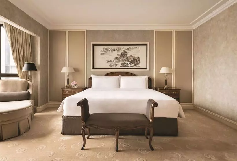 호텔 Shangri La Shenzhen   Nearby Luohu Border, Outdoor Swimming Pool