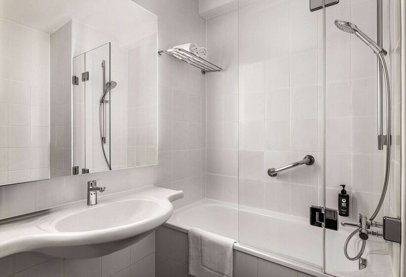 فندق Vienna House Easy By Wyndham Cracow