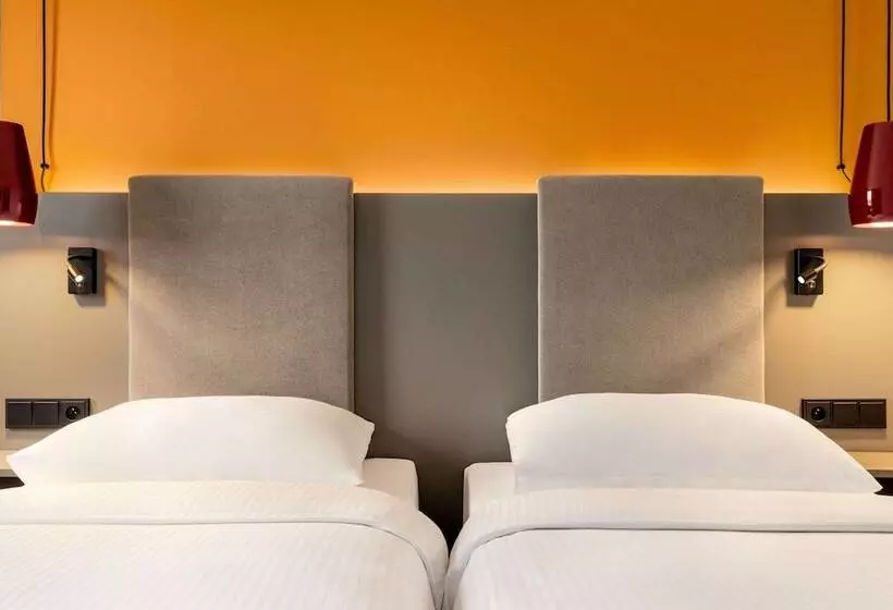 ホテル Vienna House Easy By Wyndham Cracow