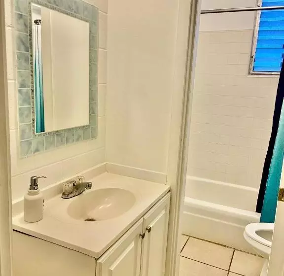 酒店 Waikiki Beachside Hostel