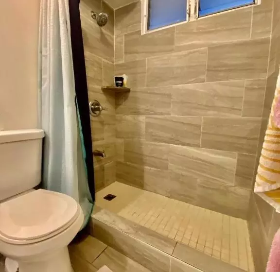 酒店 Waikiki Beachside Hostel