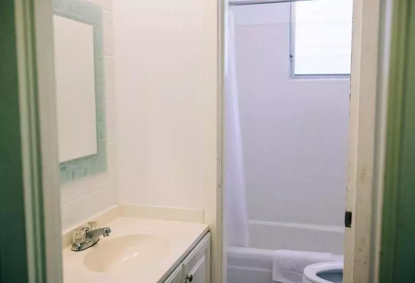 酒店 Waikiki Beachside Hostel