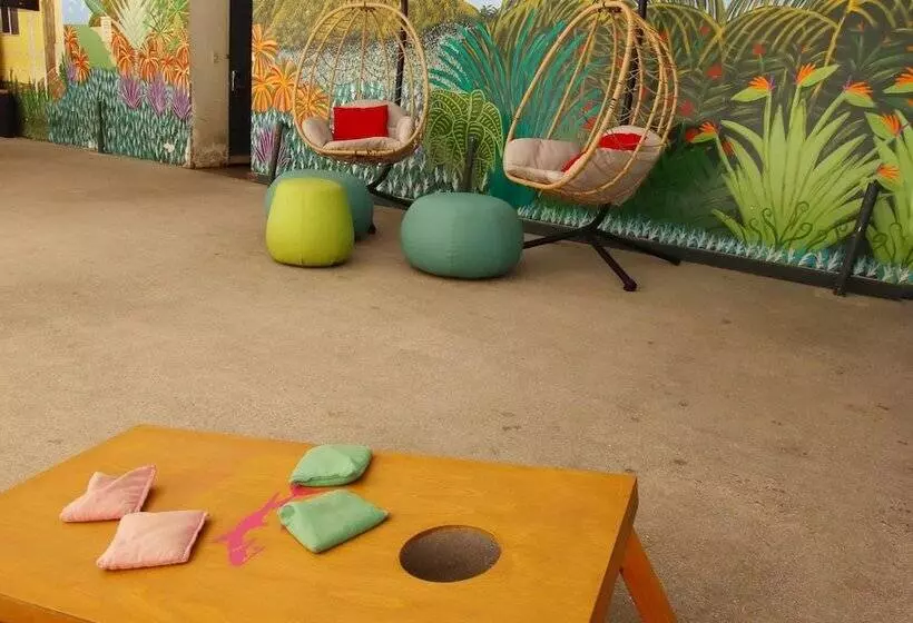 酒店 Waikiki Beachside Hostel