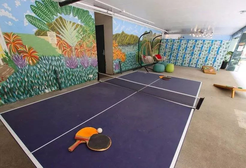 酒店 Waikiki Beachside Hostel