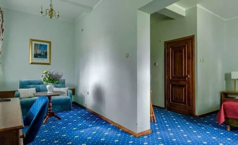 Kadyny Folwark Hotel & Spa