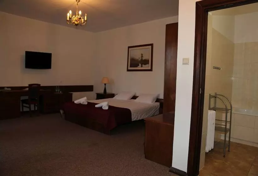 Kadyny Folwark Hotel & Spa