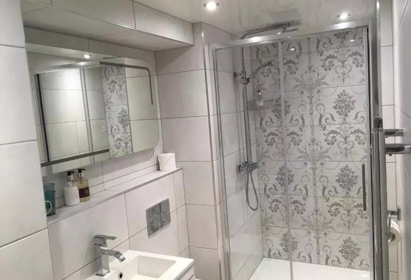 Rum Doodle, Windermere B&b