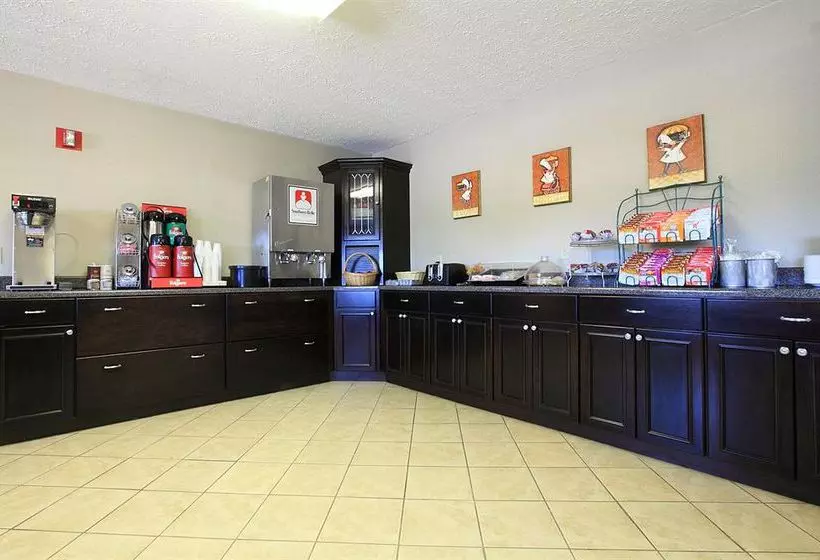 Отель Americas Best Value Inn Hazard