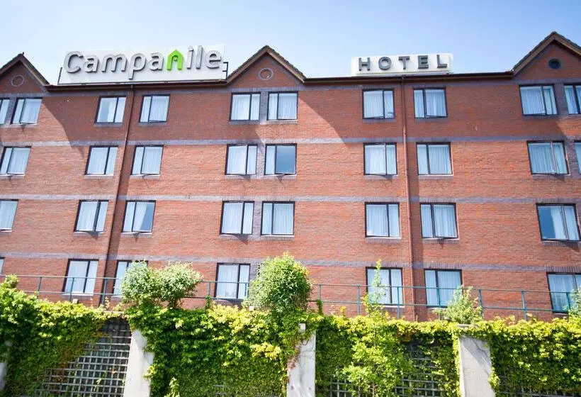 בית מלון כפרי Campanile Manchester