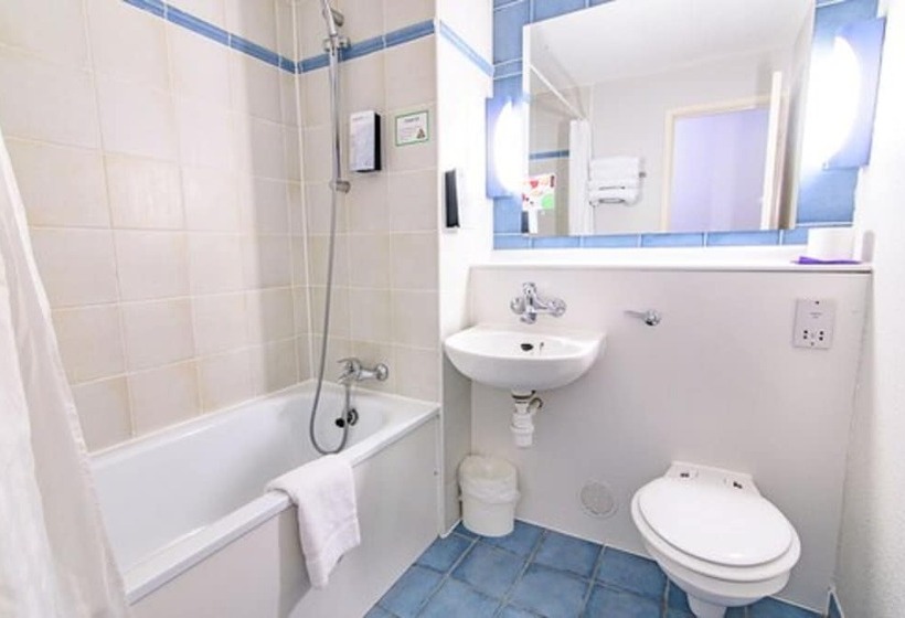 فندق Campanile Manchester