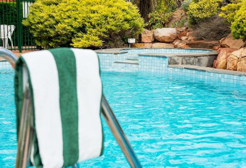 Hotel Clare Country Club