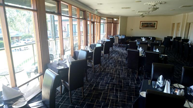 Hotel Clare Country Club