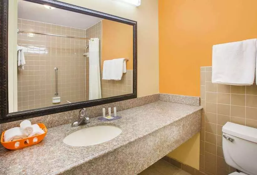 Отель Days Inn By Wyndham Alma Arkansas